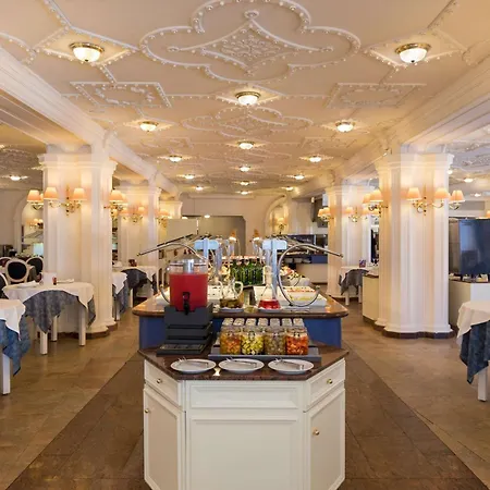 酒店 阿麦卡h顶级酒店 4*